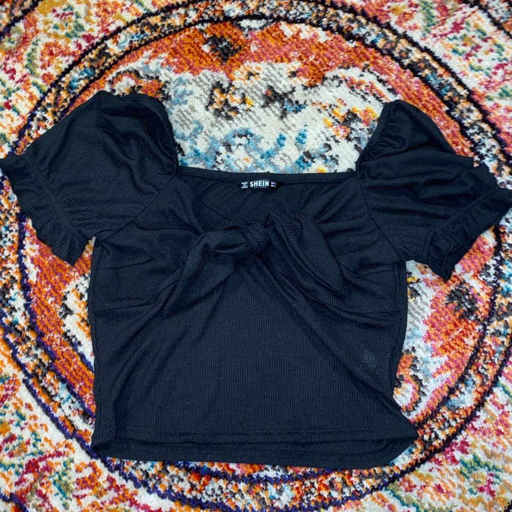 SHEIN puff sleeve top